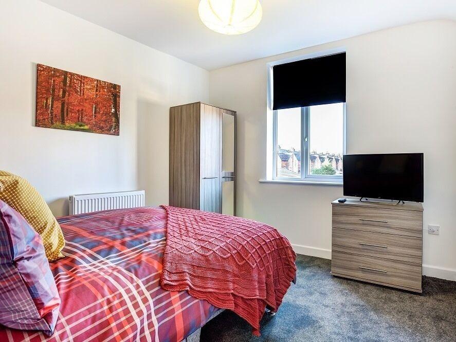 Townhouse Plus @ 166 Edleston Road ครูว์ ภายนอก รูปภาพ